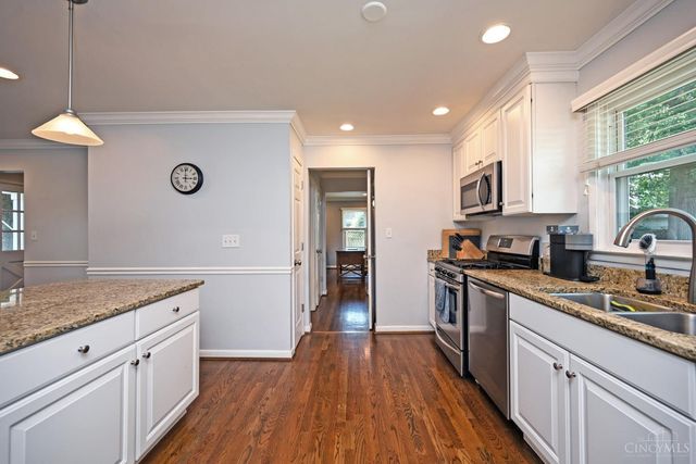 8530 Sturbridge Drive, Sycamore Twp, OH 45236