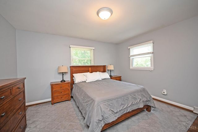 8530 Sturbridge Drive, Sycamore Twp, OH 45236