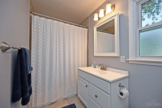 8530 Sturbridge Drive, Sycamore Twp, OH 45236