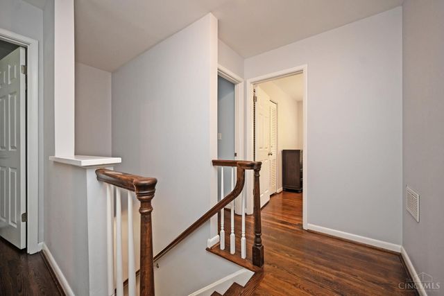 8530 Sturbridge Drive, Sycamore Twp, OH 45236