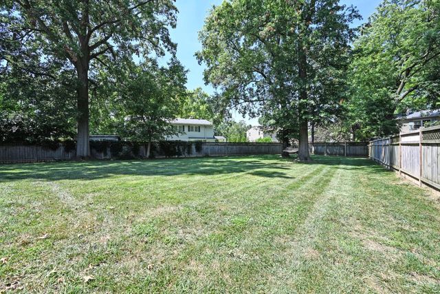 8530 Sturbridge Drive, Sycamore Twp, OH 45236