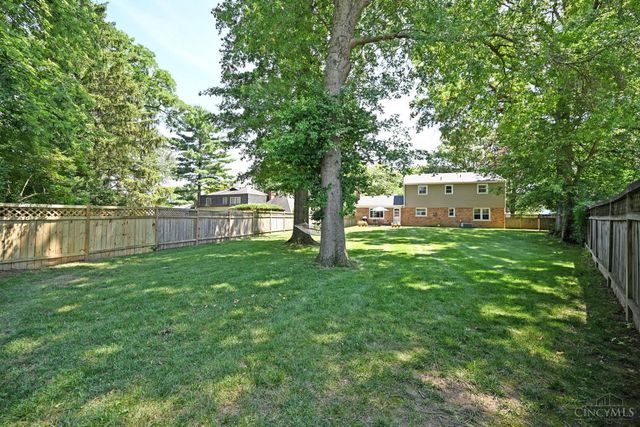 8530 Sturbridge Drive, Sycamore Twp, OH 45236