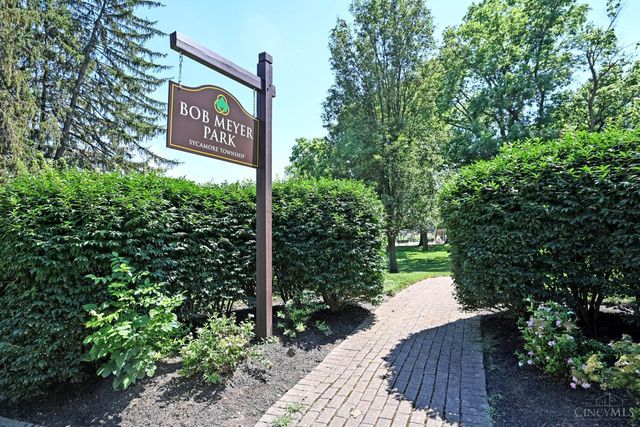 8530 Sturbridge Drive, Sycamore Twp, OH 45236