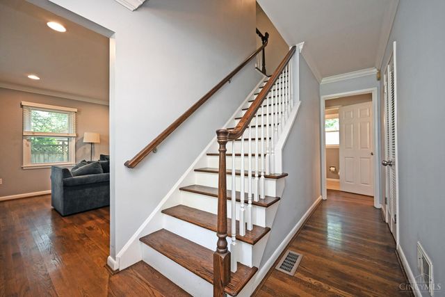 8530 Sturbridge Drive, Sycamore Twp, OH 45236