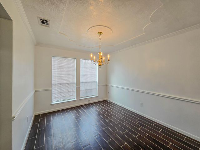 12010 Essenbruk Drive, Houston, TX 77066