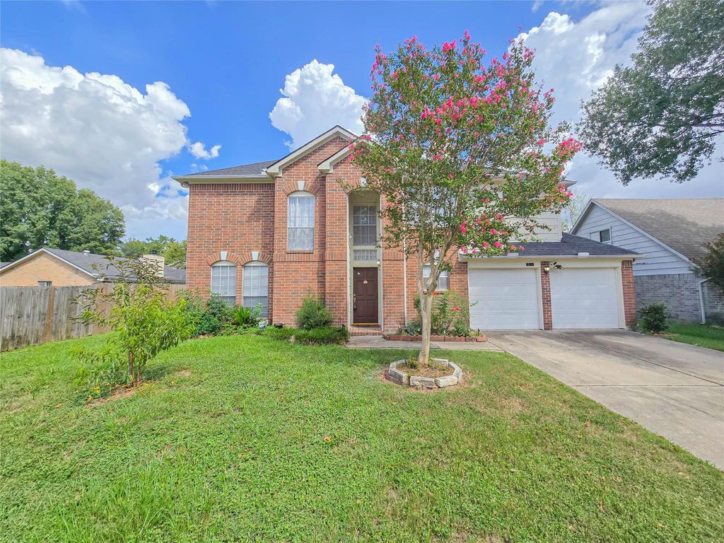 12010 Essenbruk Drive, Houston, TX 77066