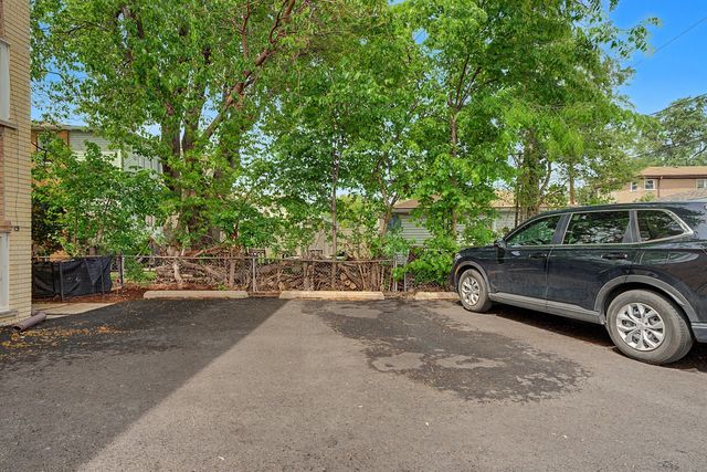 2111 N 75th Avenue 1E, Elmwood Park, IL 60707