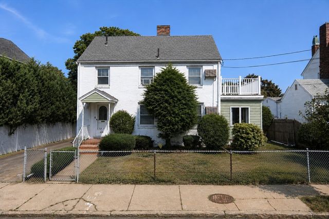 226 Main St, Medford, MA 02155