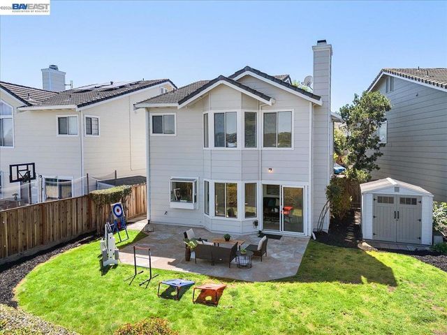 18786 Sydney Cir, Castro Valley, CA 94546