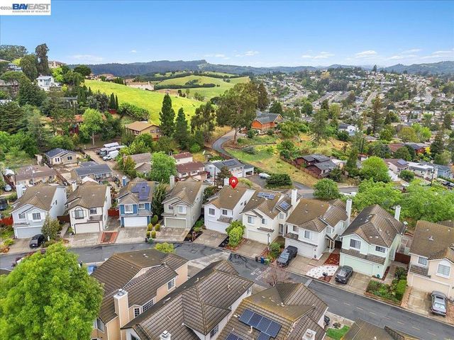 18786 Sydney Cir, Castro Valley, CA 94546
