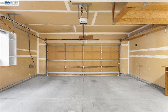 18786 Sydney Cir, Castro Valley, CA 94546