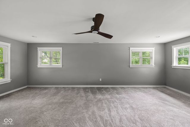 544 Amos Drive, Zionsville, IN 46077