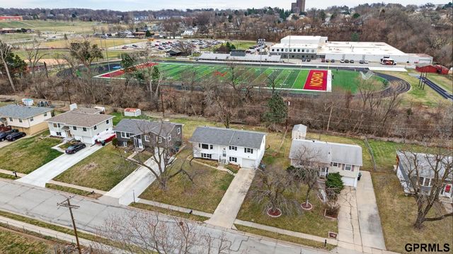 6219 N 66 Street, Omaha, NE 68104