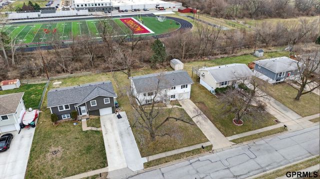 6219 N 66 Street, Omaha, NE 68104