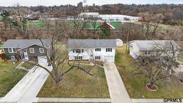 6219 N 66 Street, Omaha, NE 68104