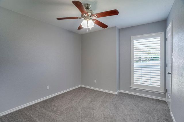 226 Claris LN, Georgetown, TX 78626