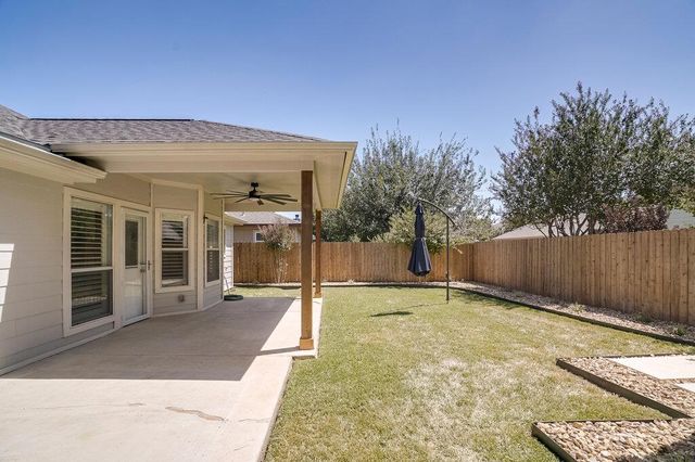 226 Claris LN, Georgetown, TX 78626