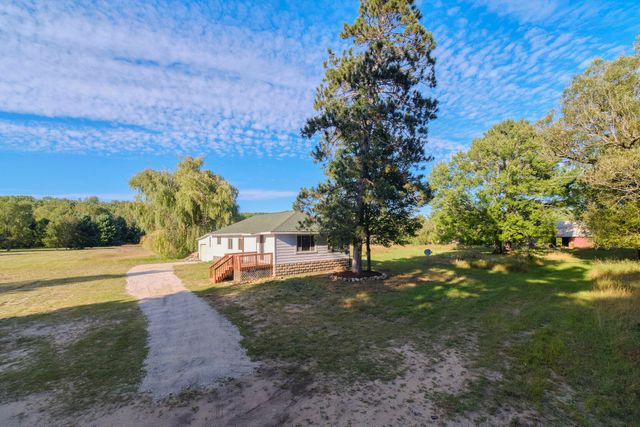 2264 Revolt Road, Manistee Twp, MI 49660