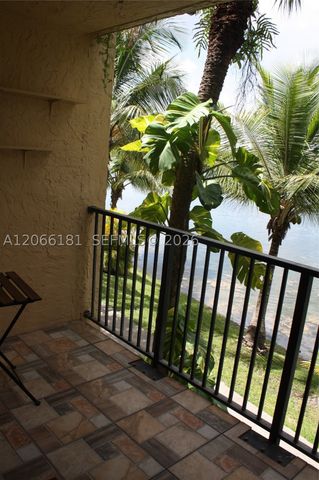 14211 N Kendall Dr 207E, Miami, FL 33186