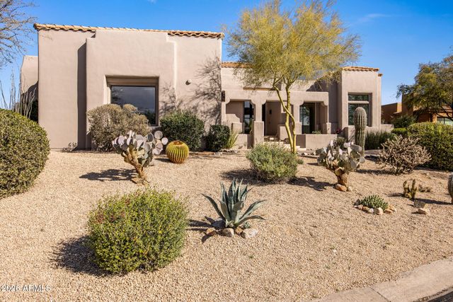 10874 E DALE Lane, Scottsdale, AZ 85262