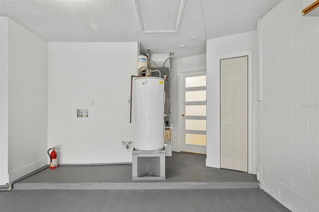 5700 VENETIAN BOULEVARD NE, St Petersburg, FL 33703