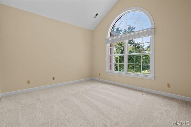 3 Longrove Lane, Des Peres, MO 63131