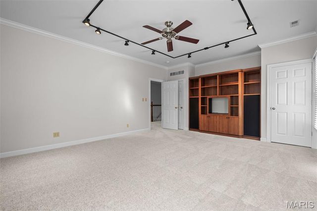 3 Longrove Lane, Des Peres, MO 63131