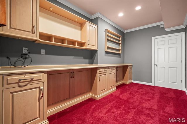 3 Longrove Lane, Des Peres, MO 63131