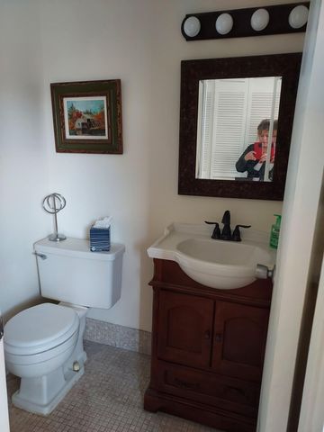 261 Coventry K, West Palm Beach, FL 33417