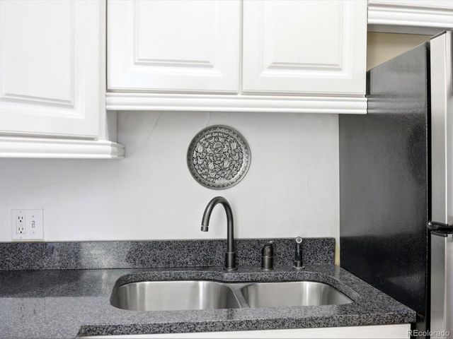 3133 N Downing St, Denver, CO 80205