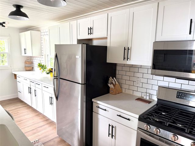 1019 SILLIMAN Avenue, Erie, PA 16511