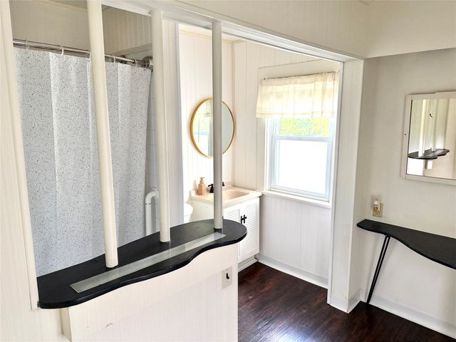 1019 SILLIMAN Avenue, Erie, PA 16511