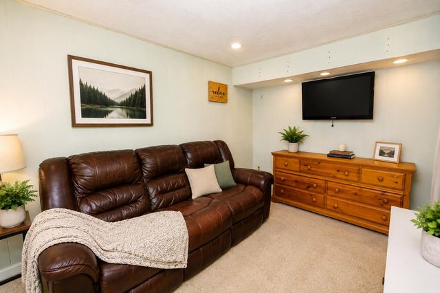 3111 Allens Fork Drive, Burlington, KY 41005