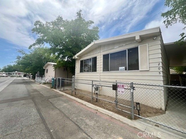 45800 Challenger Way 205, Lancaster, CA 93535