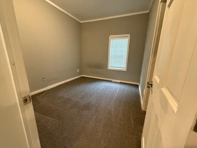 37 Jefferson Street, Newaygo, MI 49337