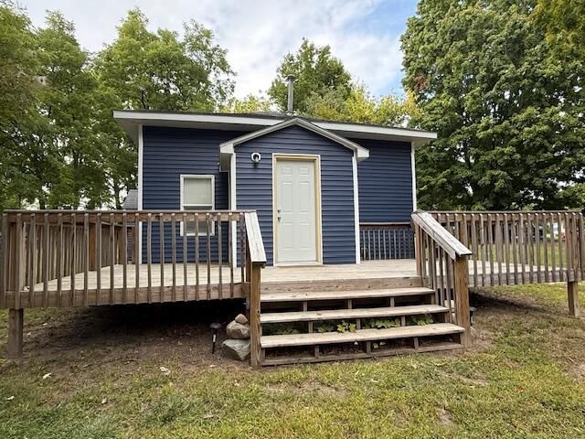 37 Jefferson Street, Newaygo, MI 49337