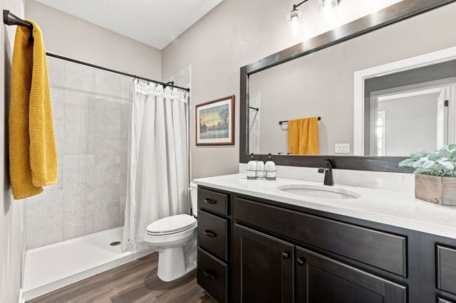 773 S 100th Street, West Des Moines, IA 50266