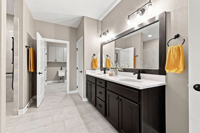 773 S 100th Street, West Des Moines, IA 50266
