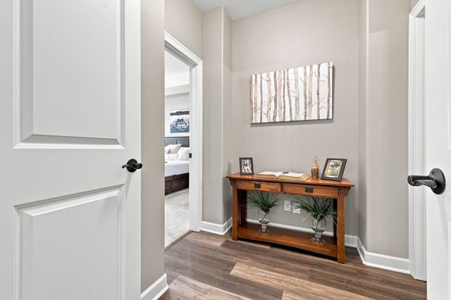773 S 100th Street, West Des Moines, IA 50266