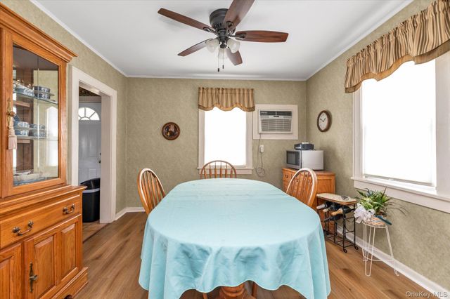 18 W Melrose Street, Valley Stream, NY 11580
