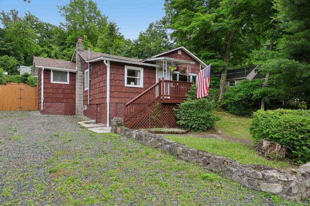 25 Sylvan Trail, Monroe, NY 10950