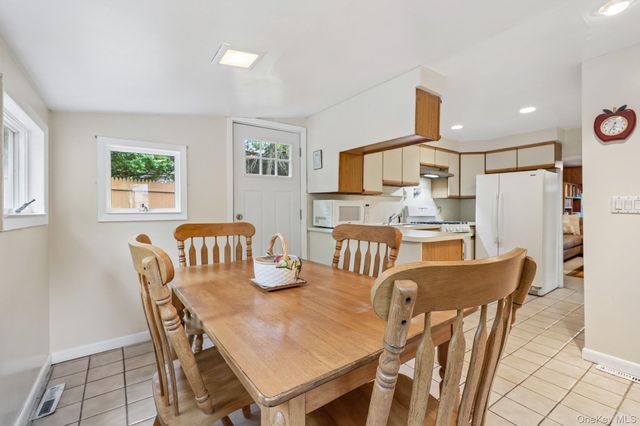 25 Sylvan Trail, Monroe, NY 10950