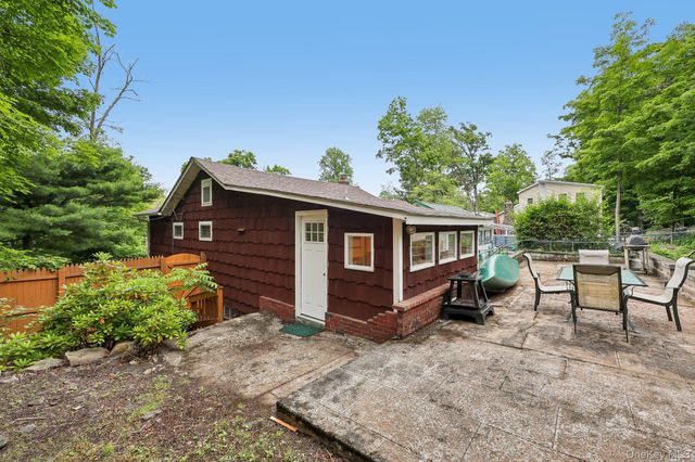 25 Sylvan Trail, Monroe, NY 10950