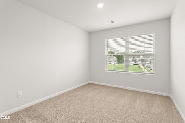 2126 Willow Glen Drive, Graham, NC 27253