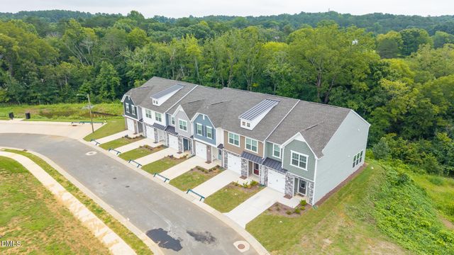 2126 Willow Glen Drive, Graham, NC 27253