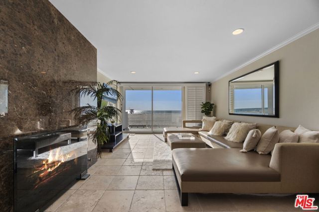 4 Jib Street 3, Marina Del Rey, CA 90292
