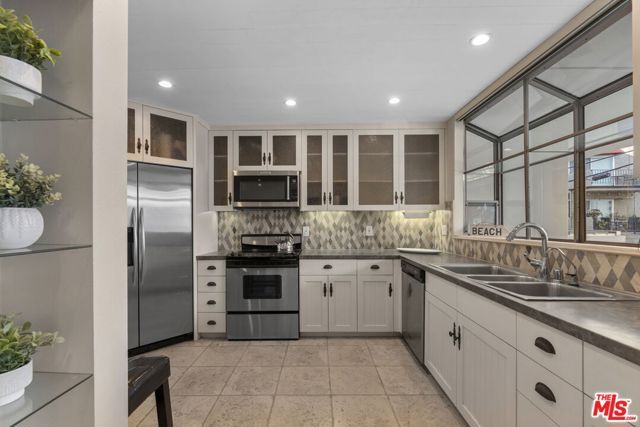 4 Jib Street 3, Marina Del Rey, CA 90292