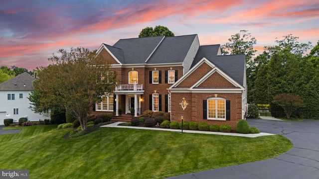 18757 UPPER MEADOW DR, Leesburg, VA 20176