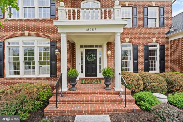 18757 UPPER MEADOW DR, Leesburg, VA 20176