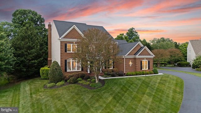 18757 UPPER MEADOW DR, Leesburg, VA 20176
